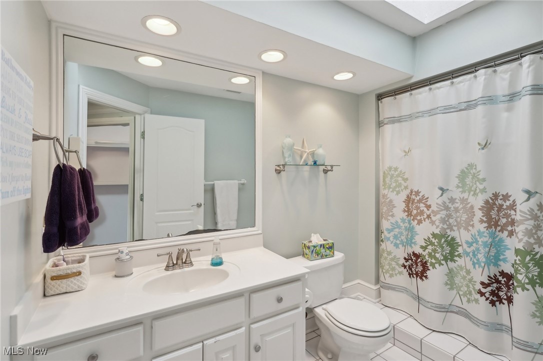 6307 Paderborne Drive, Hudson, Ohio image 37