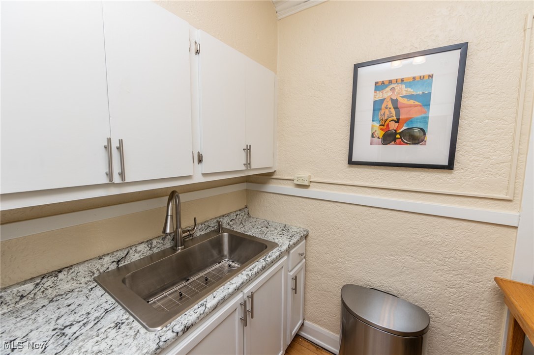 Buckingham Condo - Residential Lease