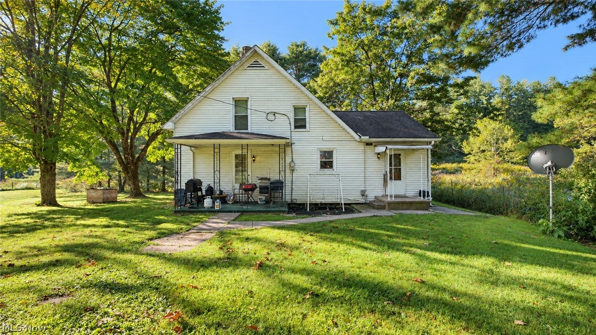 5681 Howard Price Lane