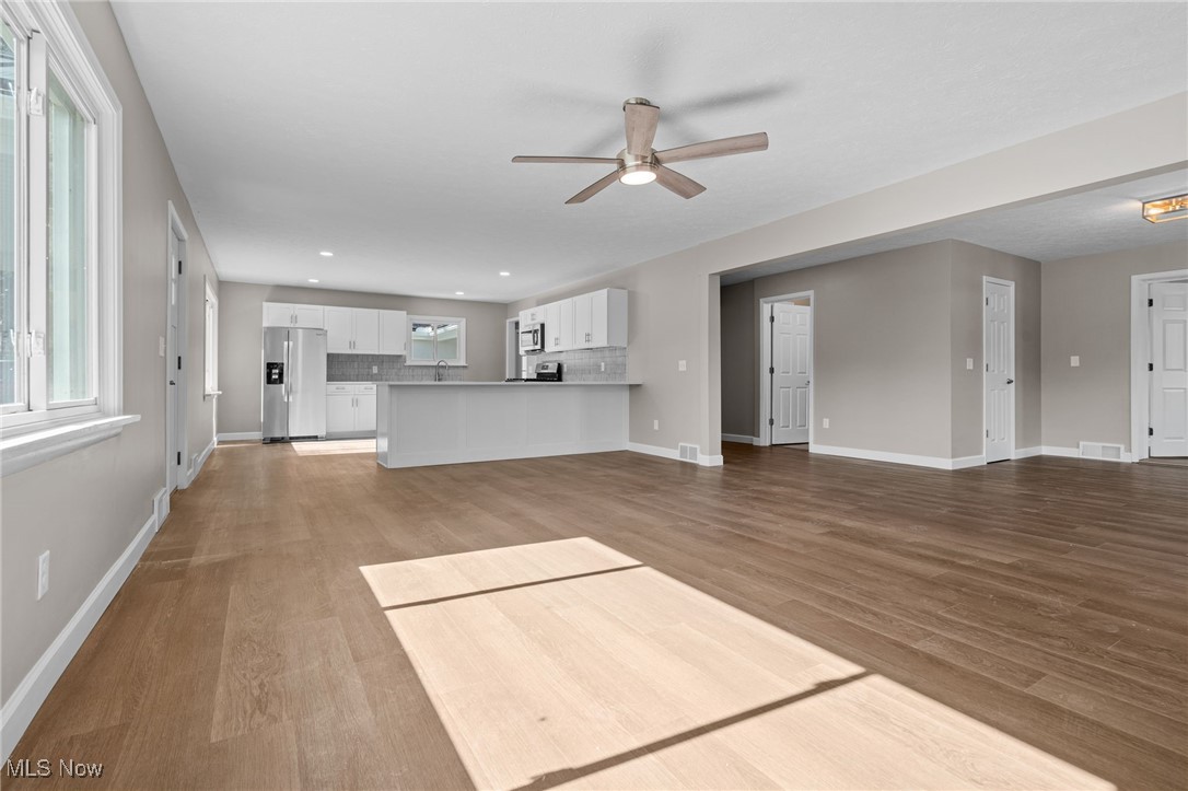 1 Arlington-Krumroy Acreage - Residential