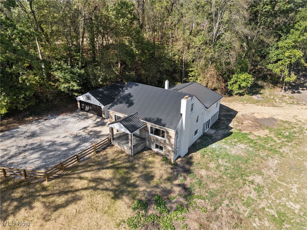 1 Arlington-Krumroy Acreage - Residential