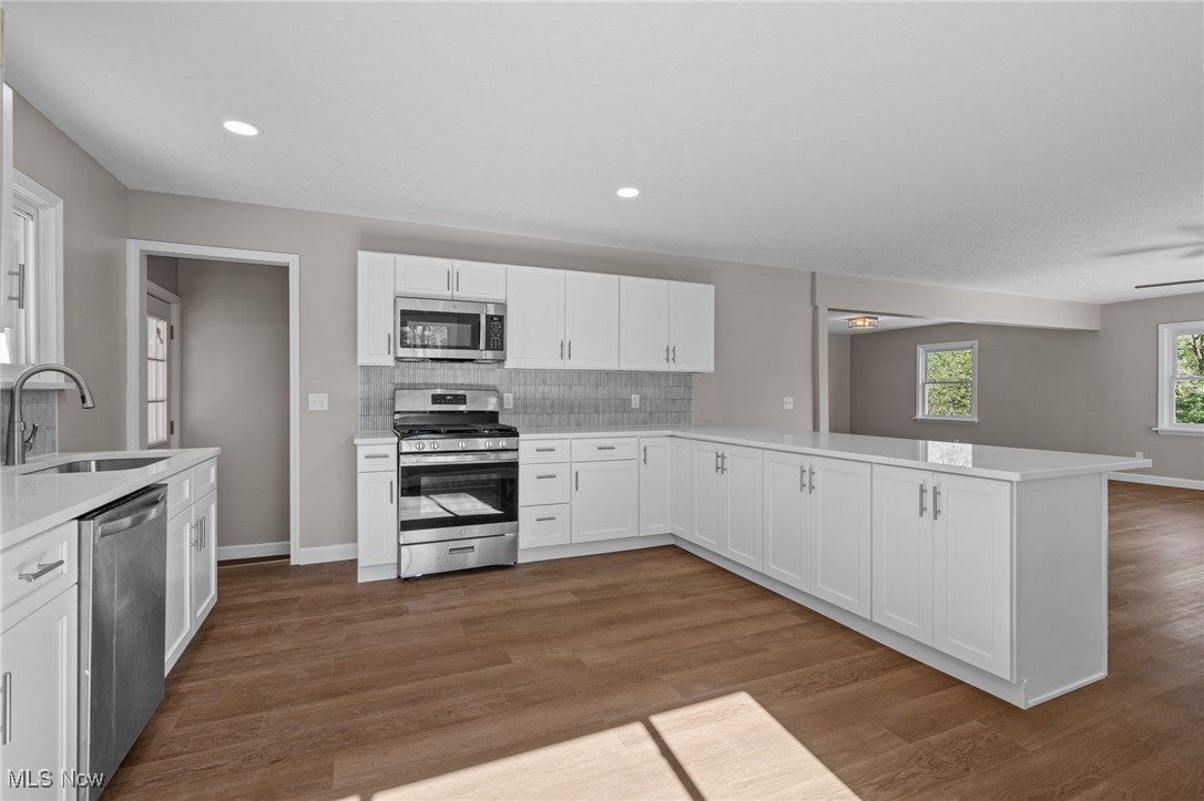 1 Arlington-Krumroy Acreage - Residential