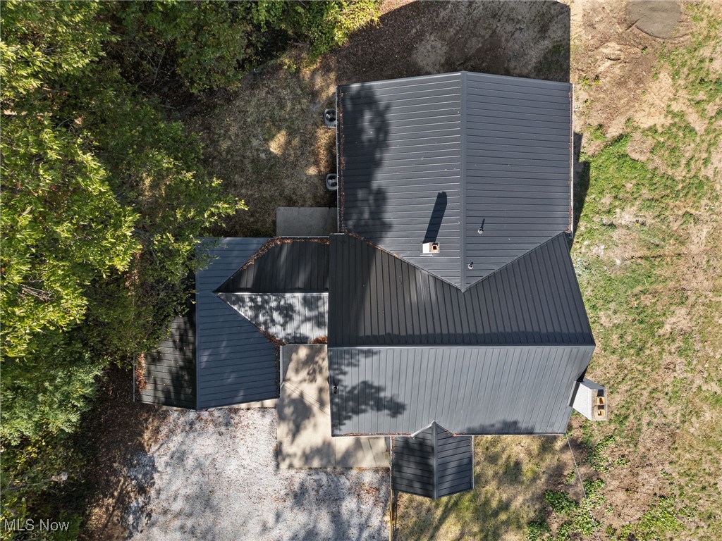 1 Arlington-Krumroy Acreage - Residential