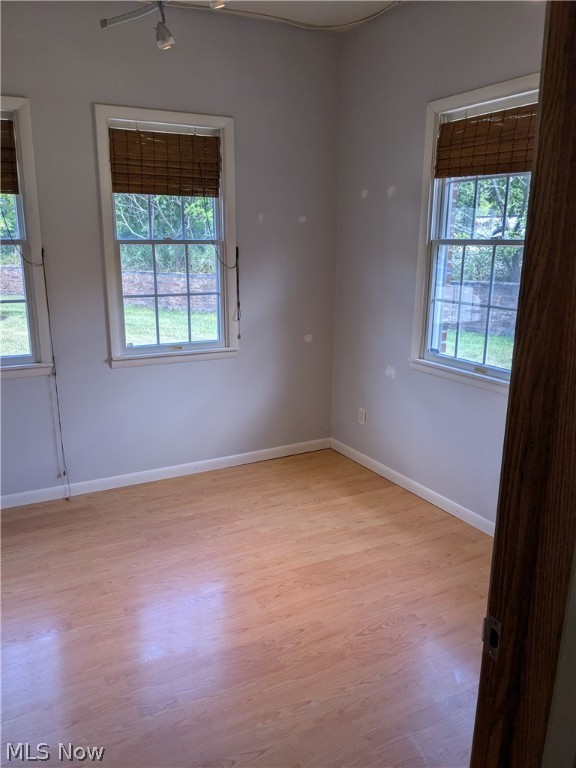 Old Oak Office Park Condos - Commercial Sale