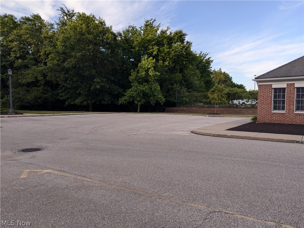 Old Oak Office Park Condos - Commercial Sale