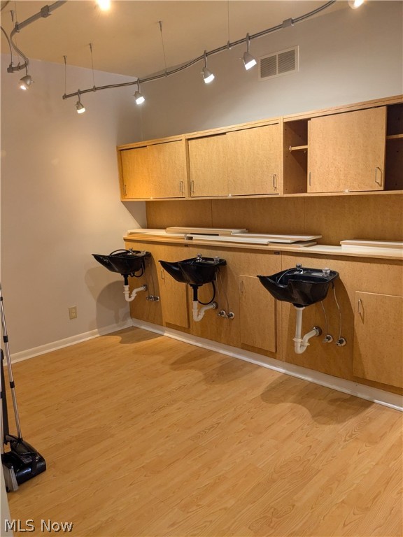 Old Oak Office Park Condos - Commercial Sale