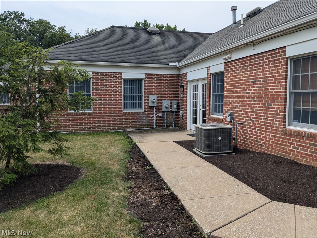 Old Oak Office Park Condos - Commercial Sale