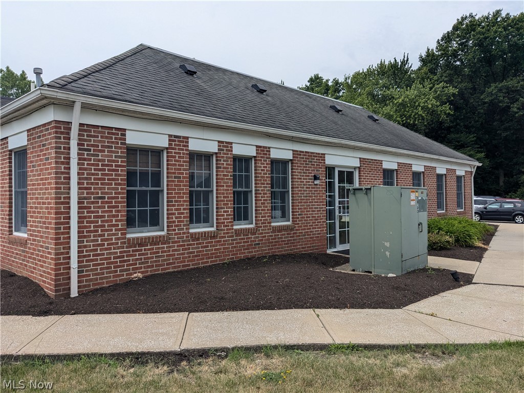 Old Oak Office Park Condos - Commercial Sale