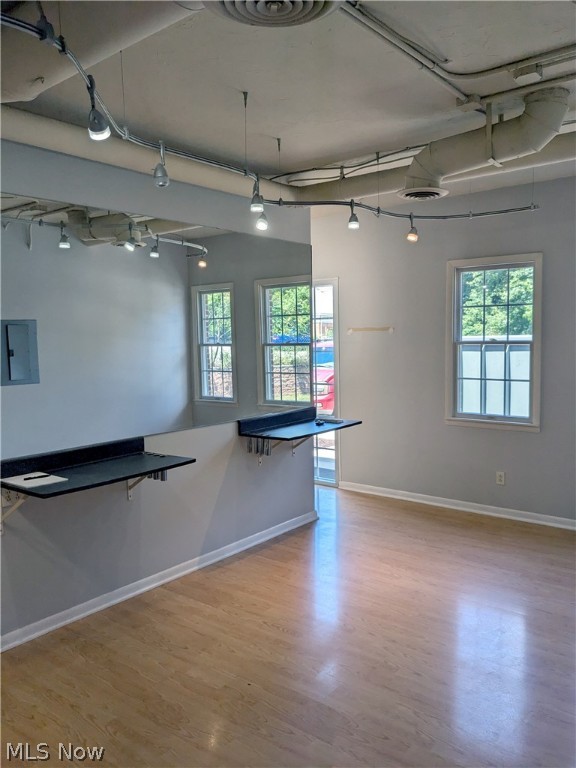 Old Oak Office Park Condos - Commercial Sale