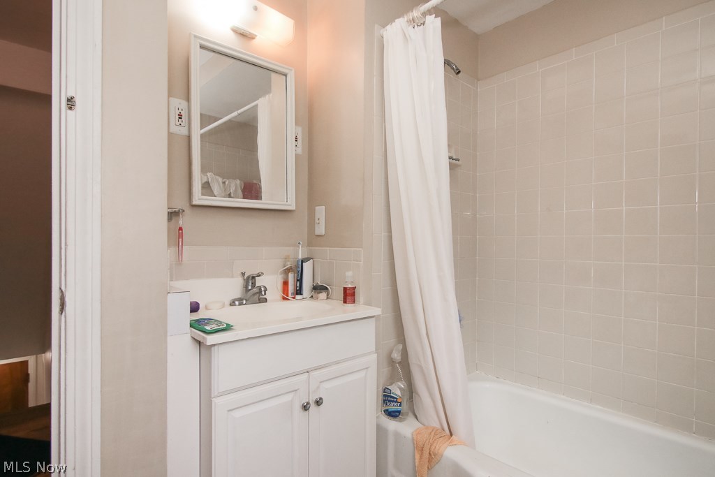 Seltzer Round Cos Monticello - Residential