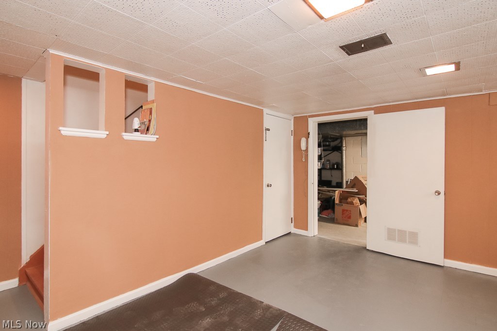 Seltzer Round Cos Monticello - Residential