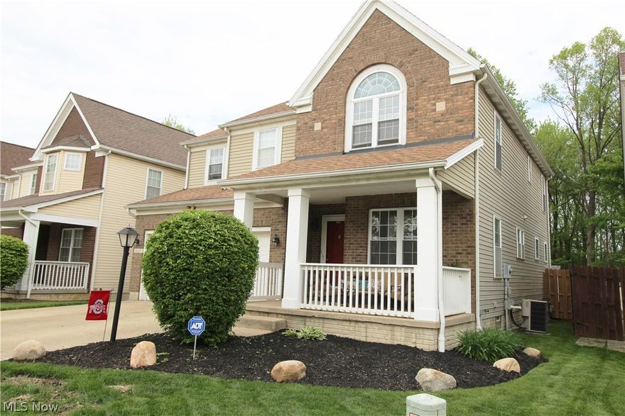 *NEW* Stunning Sunny Glenn Development.  Welcome to this Fully Remodeled Newer Construction (98') 3 Bed 3 Bath Home w/ Full FINISHED BASEMENT w/Front Porch and Back Deck. Neutral Paint and Brand New Laminate Wood Flooring throughout the home.  Sprawling 250 sq. ft. Eat-In Kitchen with Kitchenette fully remodeled. Granite Countertops (2016), Ceramic Floors (2016), Newly Finished Cabinets (2016), Tiled Backsplash (2016), New Sink (2016), All Newer Stainless Steel Appliances. Kitchen feeds into Large Dining Room with OPEN FLOOR PLAN to The Vaulted Great Room with Ceramic Fireplace. New French Doors (2016) opens to a 300 sq. ft. Wooden Deck surrounded by Full Wooden Privacy Fence and private wooded Rear Yard. Great Room has New Wooden Staircase (2016) that leads to the Upstairs Bedrooms. Master Bedroom features 50+ sq. ft. Walk-In Closet and Full Master Bath with Double Sink, Jetted Tub, and Dual Linen Closets. Full Finished Basement with 580 sq. ft. Carpeted Recreation Room, Half Bath, an