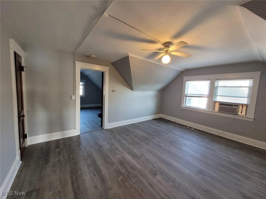 Lakewood, Ohio 44107, United States, 1 Bedroom Bedrooms, ,1 BathroomBathrooms,Residential,Active,214917