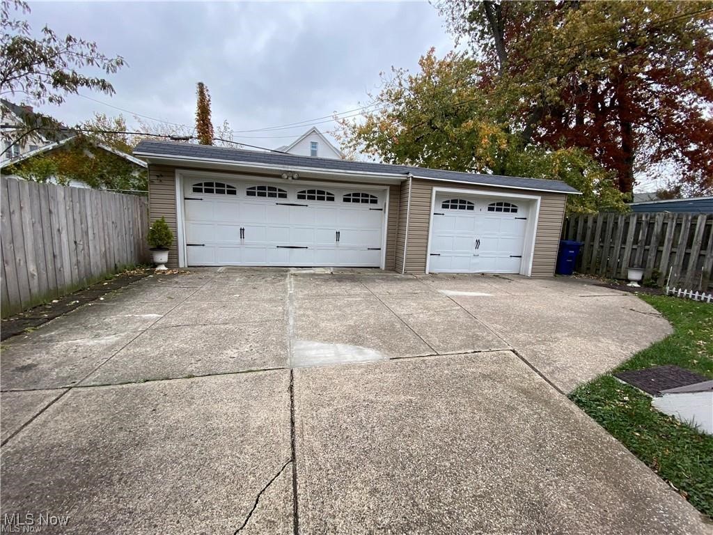 Lakewood, Ohio 44107, United States, 1 Bedroom Bedrooms, ,1 BathroomBathrooms,Residential,Active,214917