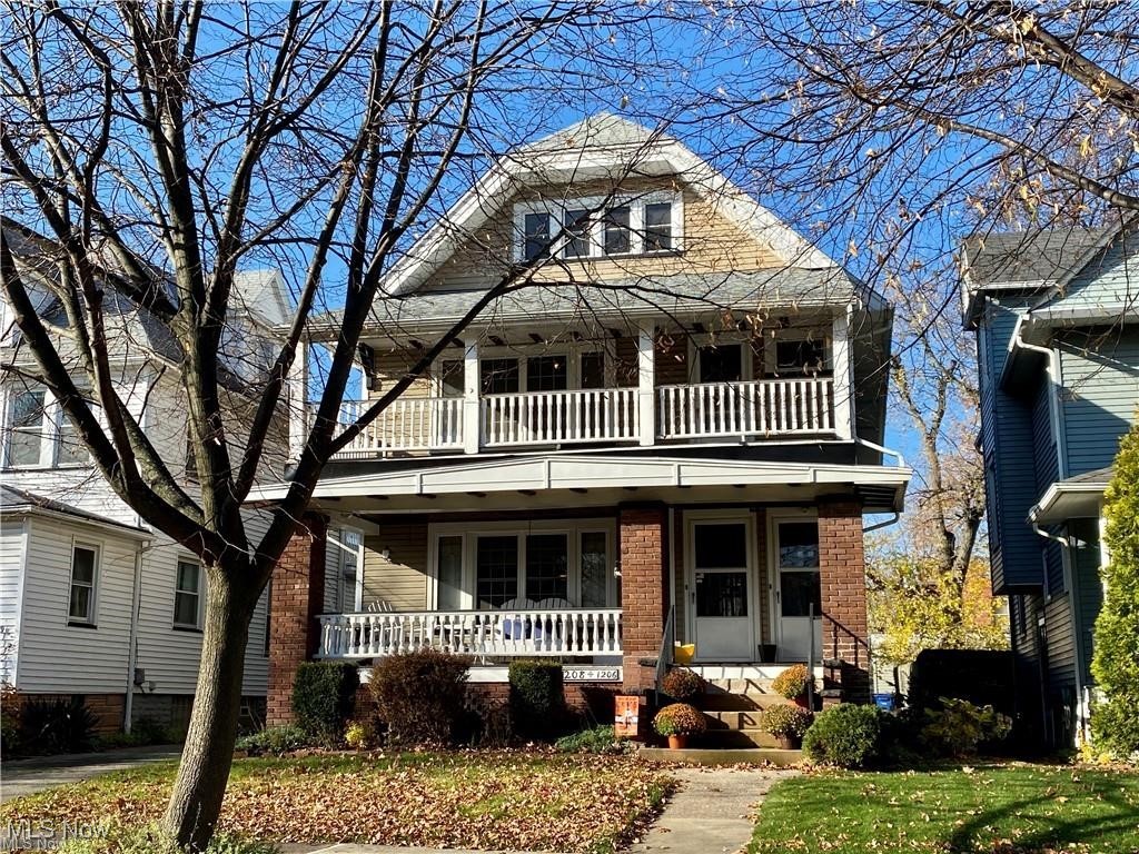 Charming Updated 3rd Floor Unit in Prime Lakewood Location! Welcome to this light-filled 1-bedroom, 1-bath apartment offering 800 sq ft of comfort and style on the 3rd floor of a well-maintained triplex. The spacious kitchen features sleek quartz countertops and modern finishes, making it a perfect space for cooking and entertaining. Relax in the inviting living room and enjoy the Lakewood vibe on a tree-lined street just minutes from Lakewood Park, great coffee shops, restaurants, and boutiques. Practical features include one garage space with opener plus an additional tandem off-street parking spot—no searching for street parking here. The back entrance provides extra storage and convenient access to the lower-level laundry area with a dedicated washer/dryer. Available Mid-October! Cats and small dogs welcome (under 25lbs, max 2 pets) with a $200 pet deposit and an additional $20/month per pet. Professionally managed. Application required. Preference to quick occupancy. Don’t miss out—schedule your private tour today!