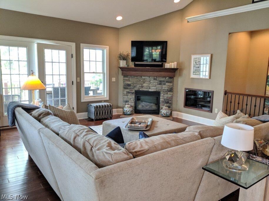 Two Rivers - Residential