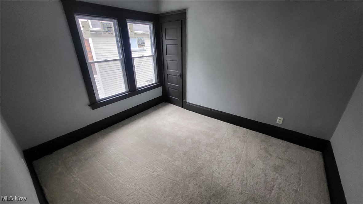 Cleveland, Ohio 44108, United States, 5 Bedrooms Bedrooms, ,3 BathroomsBathrooms,Residential,Pending,135956