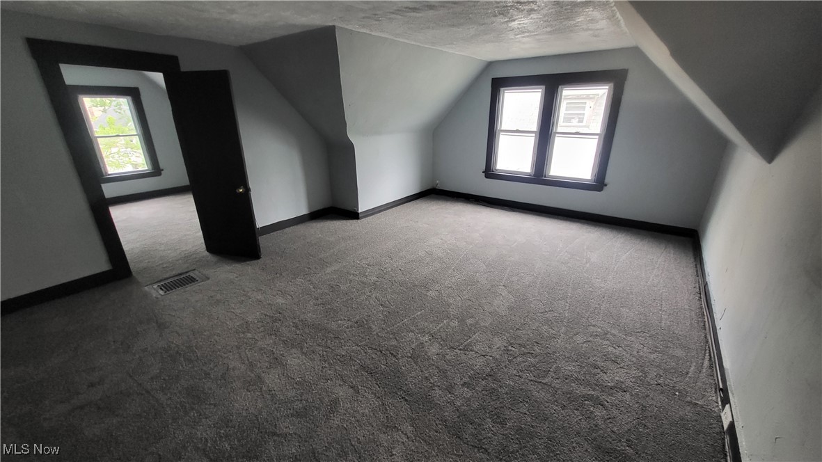 Cleveland, Ohio 44108, United States, 5 Bedrooms Bedrooms, ,3 BathroomsBathrooms,Residential,Pending,135956