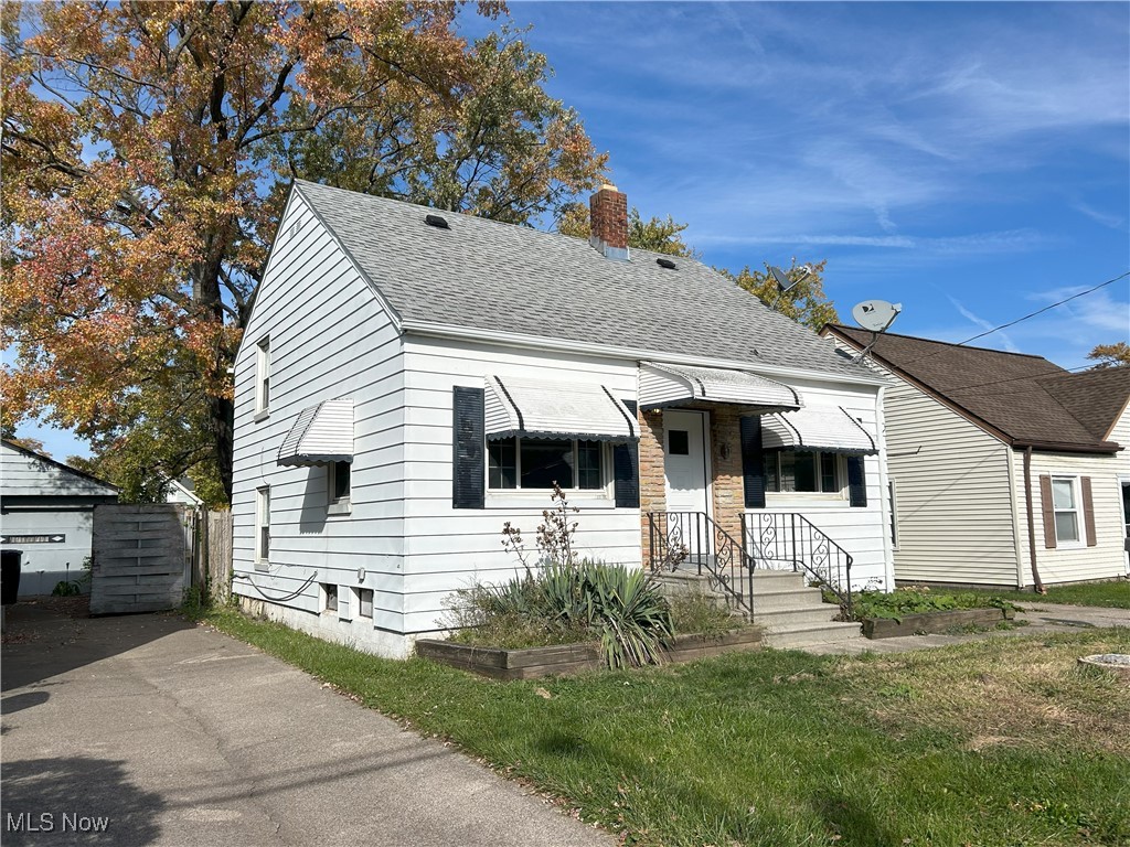 12222 Carrington Avenue, Cleveland, Ohio image 2