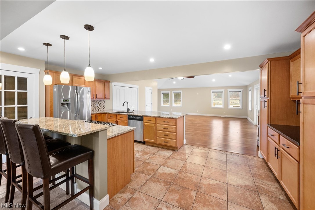 Middle Division/Said Russell - Residential