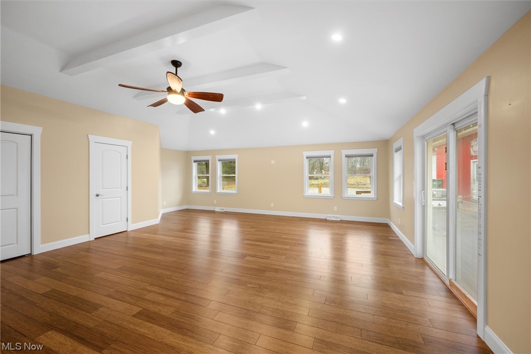 Middle Division/Said Russell - Residential