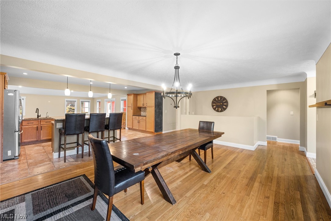 Middle Division/Said Russell - Residential