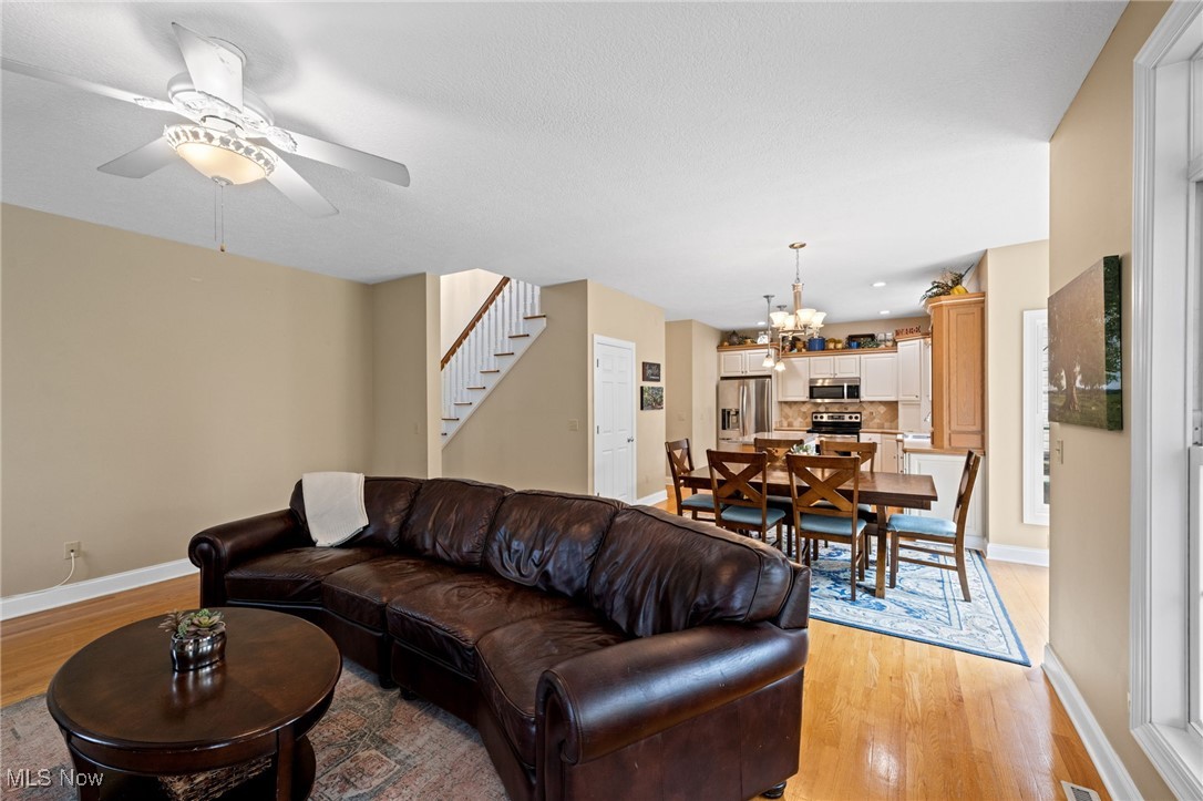 12175 S Wintergreen Drive, Chardon, Ohio image 17