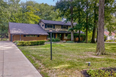 Photo for 32250 Gates Mills Boulevard