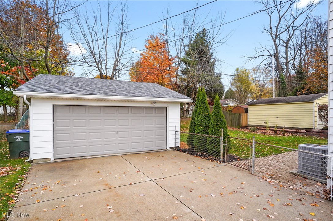 2303 Hoch Drive, Cuyahoga Falls, Ohio image 33