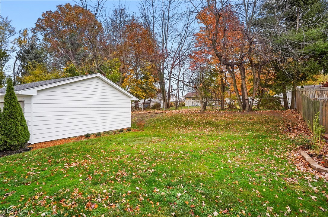 2303 Hoch Drive, Cuyahoga Falls, Ohio image 36