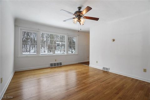 Tiny photo for 188 Grand Boulevard, Bedford, OH 44146 (MLS # 5169353)