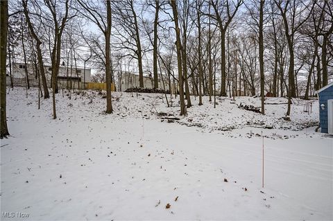 Tiny photo for 188 Grand Boulevard, Bedford, OH 44146 (MLS # 5169353)