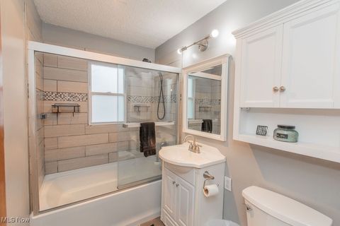 Tiny photo for 299 Inwood Boulevard, Avon Lake, OH 44012 (MLS # 5178342)