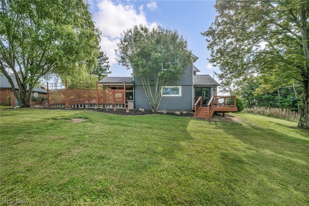 1511 Center Road