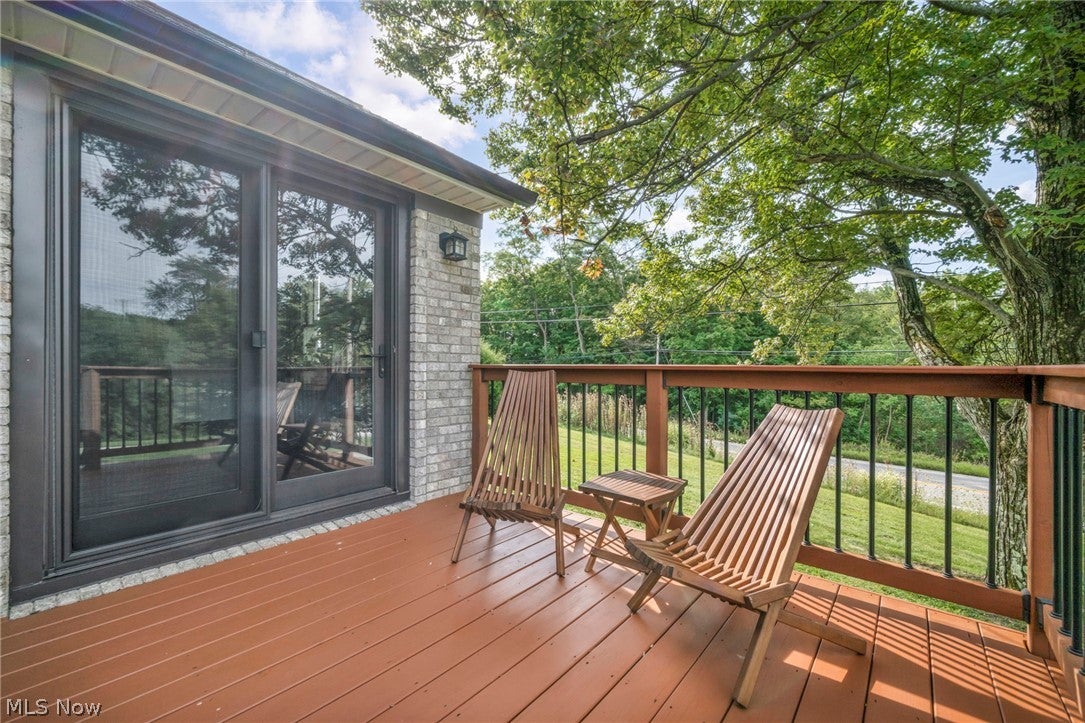 1511 Center Road