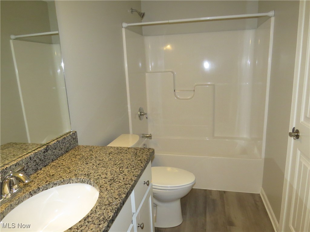 Painesville Township, Ohio 44077, United States, 2 Bedrooms Bedrooms, ,2 BathroomsBathrooms,Residential,Active,79982