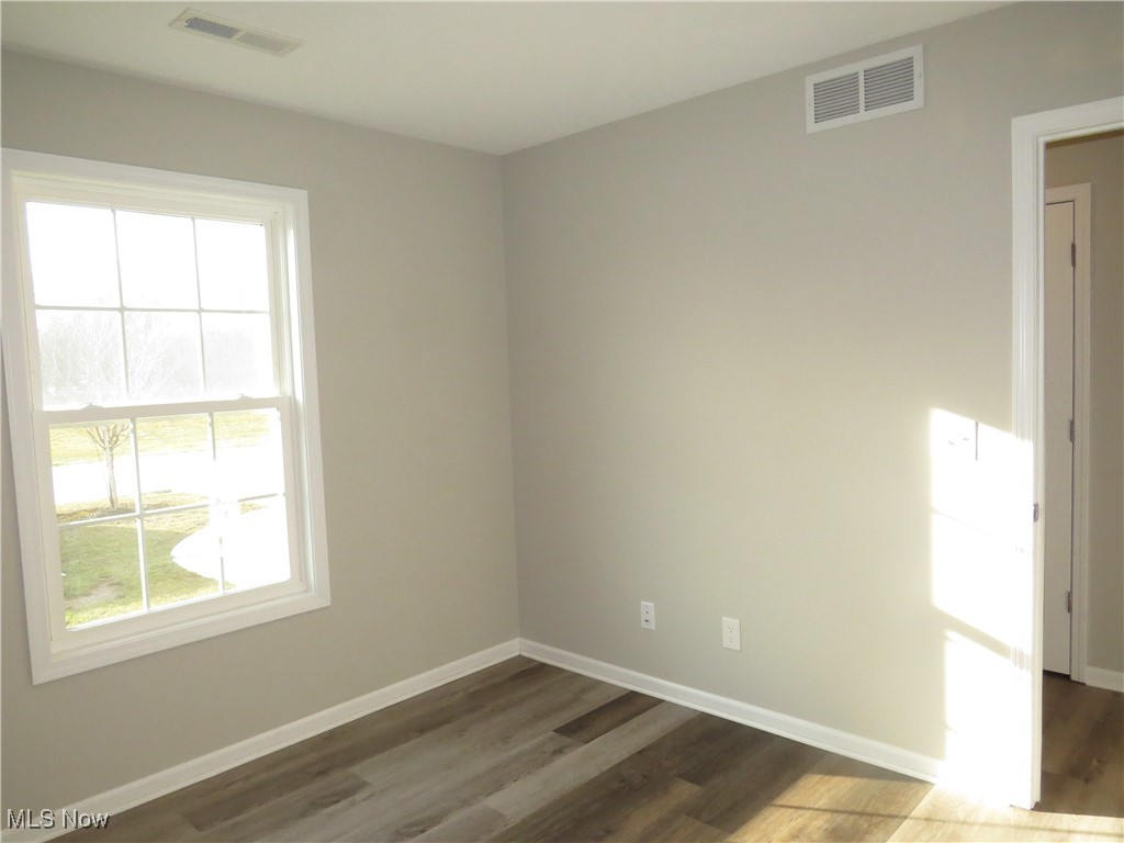 Painesville Township, Ohio 44077, United States, 2 Bedrooms Bedrooms, ,2 BathroomsBathrooms,Residential,Active,79982