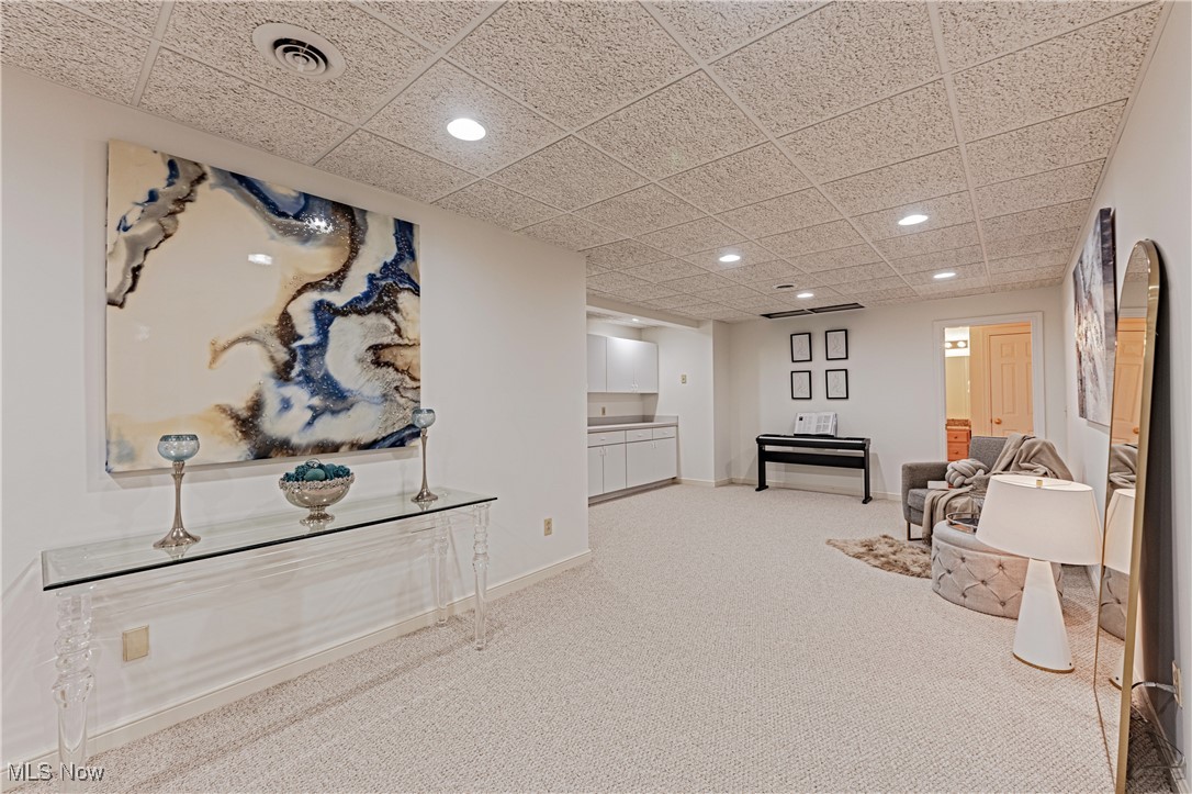 6442 Dorset Lane, Solon, Ohio image 43