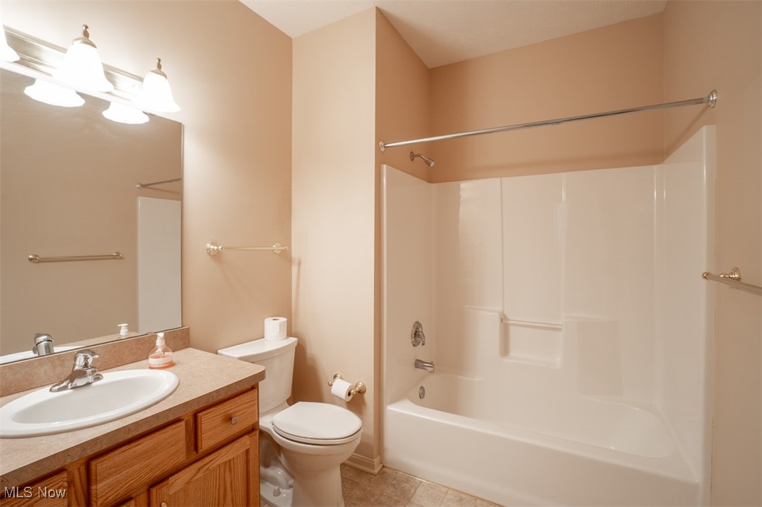 9738 Scottsdale Drive, Broadview Heights, Ohio image 31