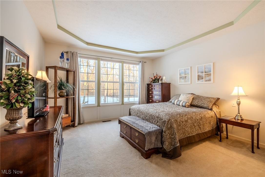 The Eagles Club At Quail Hollow Condo - Residential