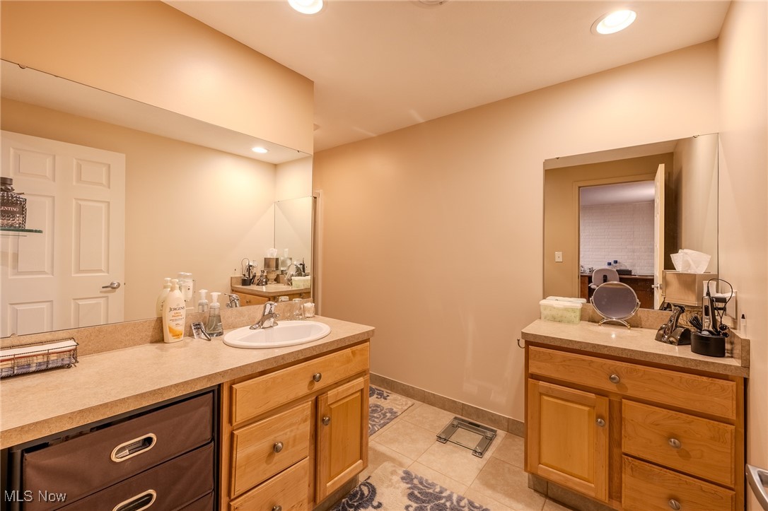 The Eagles Club At Quail Hollow Condo - Residential