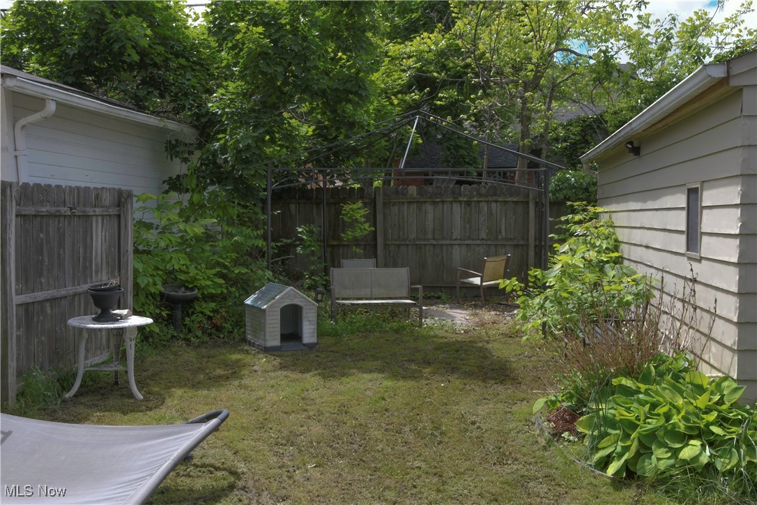 3308 Cedarbrook Road, Cleveland Heights, Ohio image 4