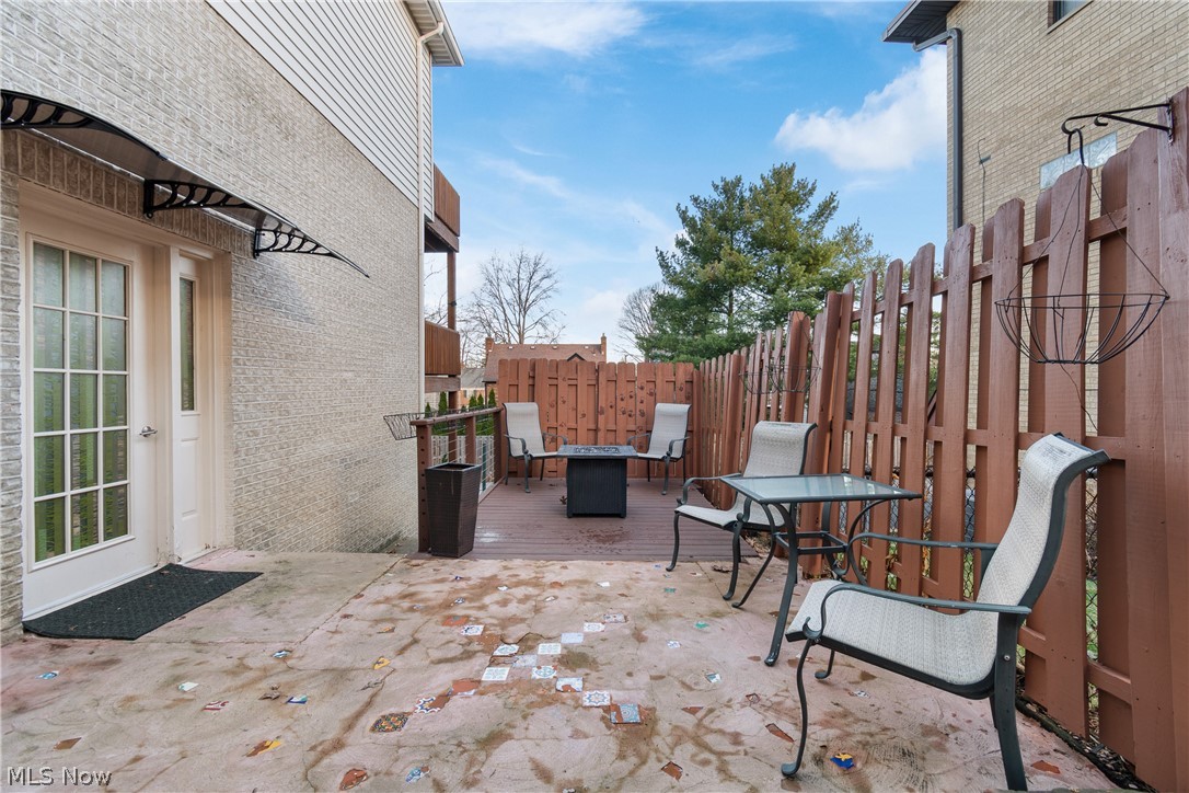 Beach Cliff 03 - Residential