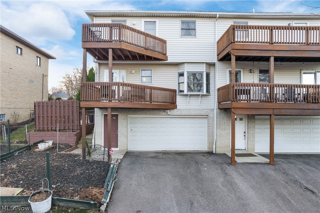 Beach Cliff 03 - Residential