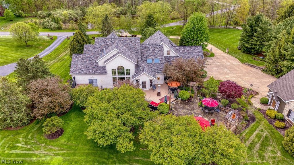Photo of 2821 Odesa Drive, Medina, OH 44256 (MLS # 5209621)