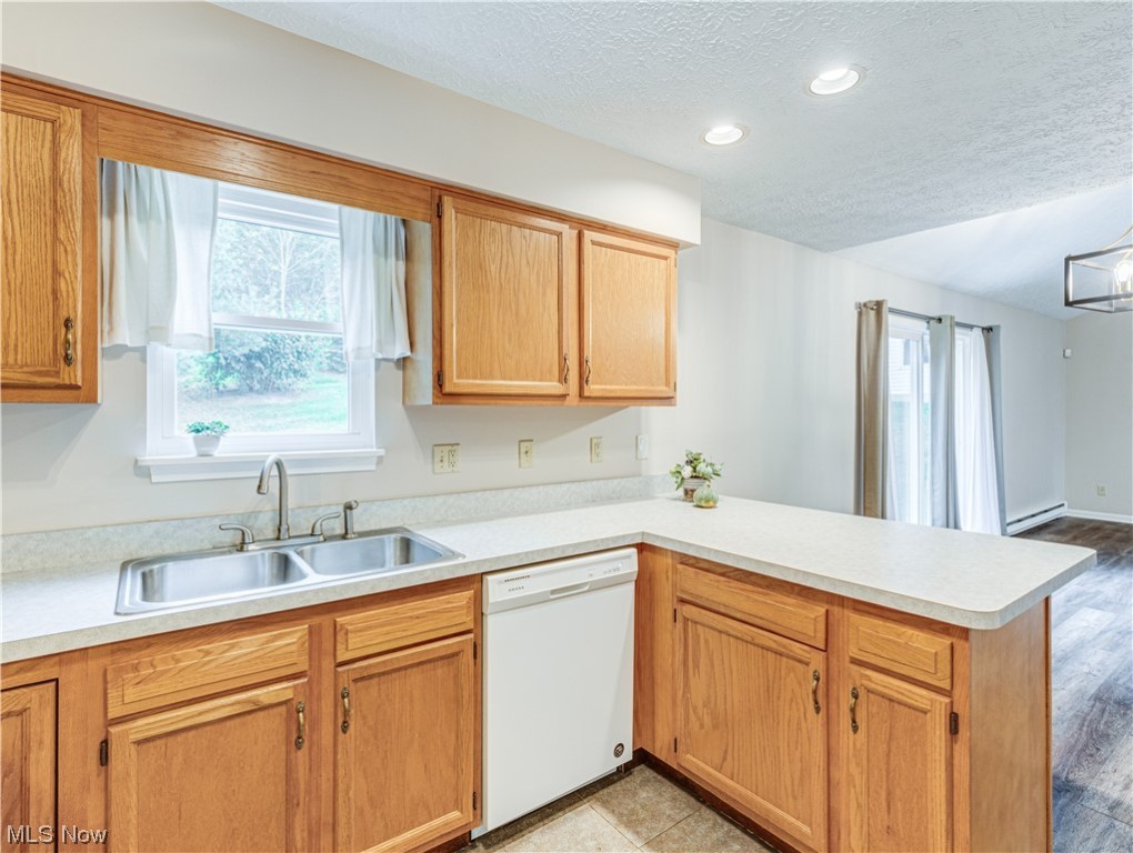 Hilltop Terrace Condo Ph 03 - Residential