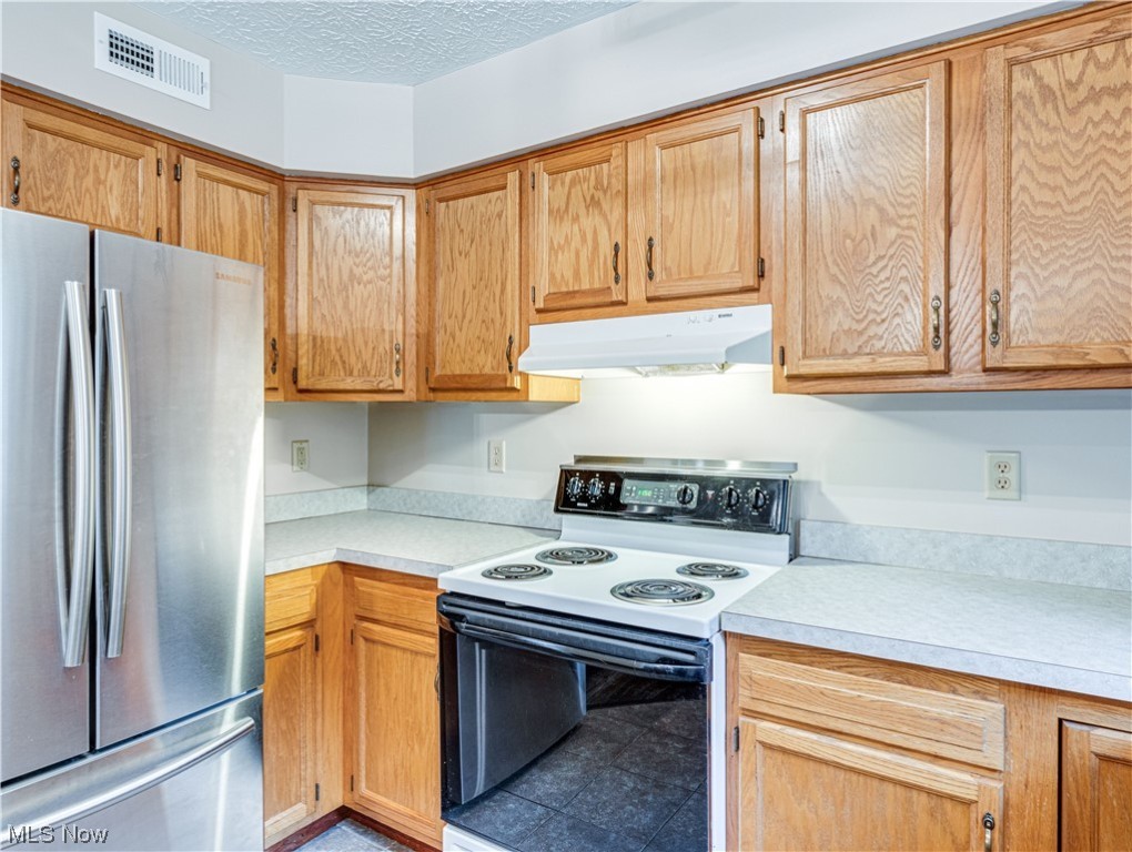 Hilltop Terrace Condo Ph 03 - Residential