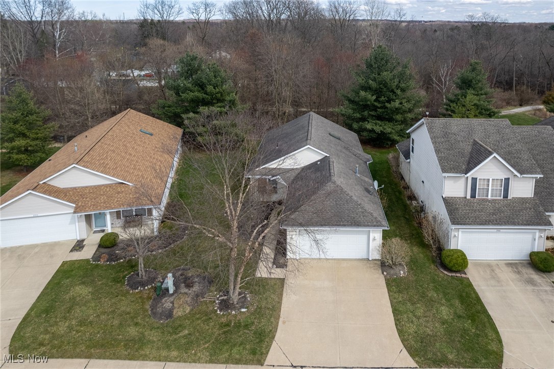3547 Castleton Lane, Brunswick, Ohio image 3
