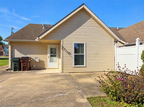 Tiny photo for 724 George Street, Belpre, OH 45714 (MLS # 5252055)