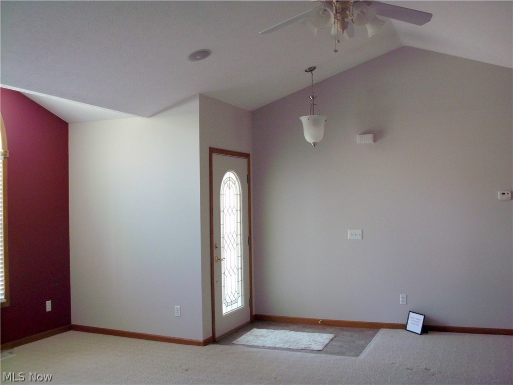 Roaming Rock Shores - Residential